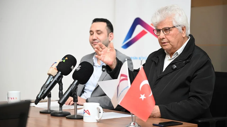 Mersin Roman Ödülü'nün 5.'si Aydoğan Coşkun'un Oldu: " Halep Yolu" Romanı Birinciliği Aldı