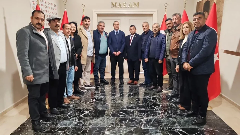 Başkan Ak, Kaymakam Akyüz'ü Zıyaret Etti