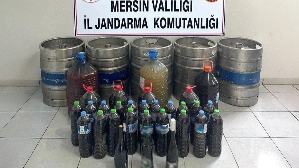 Silifke'de Jandarma Baskını: 685 Litre Sahte İçki Yakalandı, Şüpheli Gözaltında
