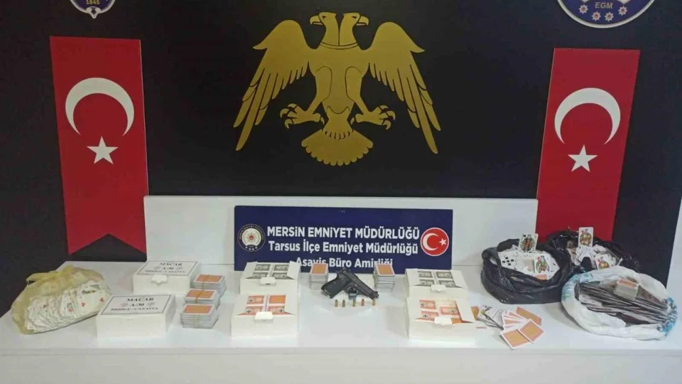 Tarsus'ta Kahve ve Derneklere Kumar Baskını: 6 Kişiye Kumar Suçundan İşlem