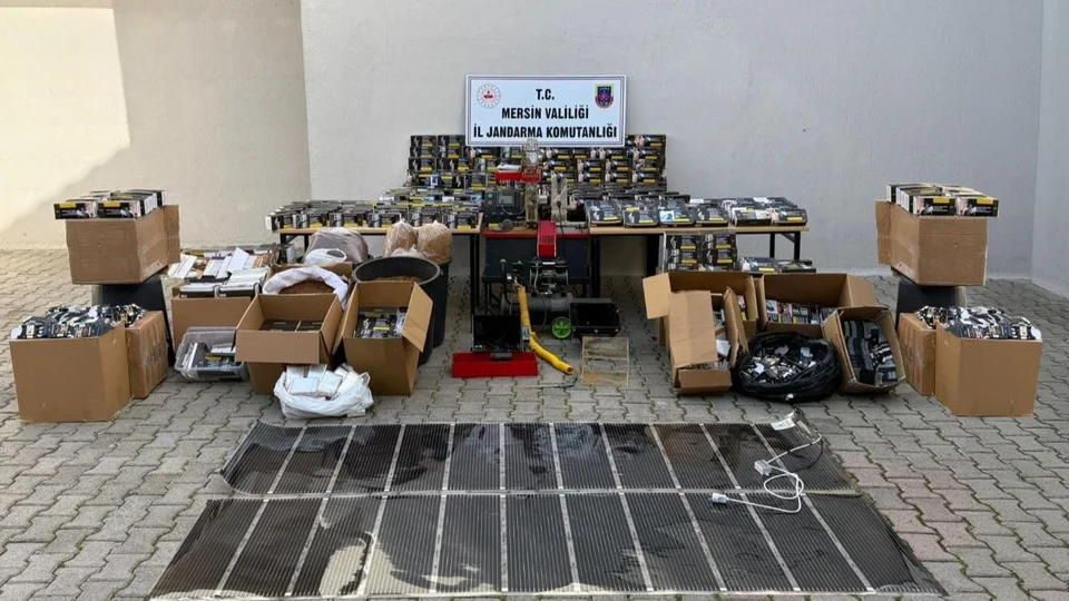 Mersin'de Jandarma'dan Kaçak Makaron Operasyonu