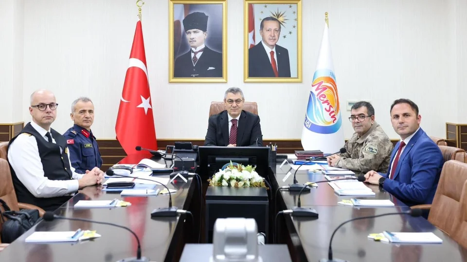 Vali Toros, Düzensiz Göçle Mücadele Koordinasyon Toplantısı'na Katıldı