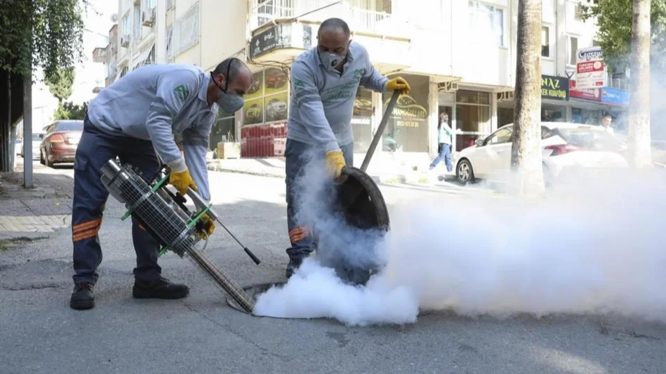 Mersin Büyükşehir'den Sivrisinek ve Haşereye Karşı Yoğun Mücadele: 134 Araç, 485 Personel 365 Gün Sahada