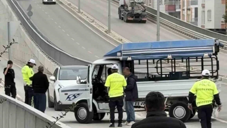 Tarsus’ta Denetim Görünce Köprüde Geri Manevrayla Kaçmaya Çalışan Ehliyetsiz Sürücüye Ağır Ceza: Toplam 140 Bin TL