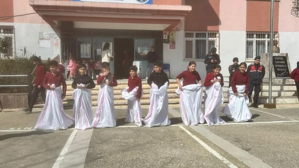 Çamlıyayla'da Nevruz Bayramı Coşkuyla Kutlandı