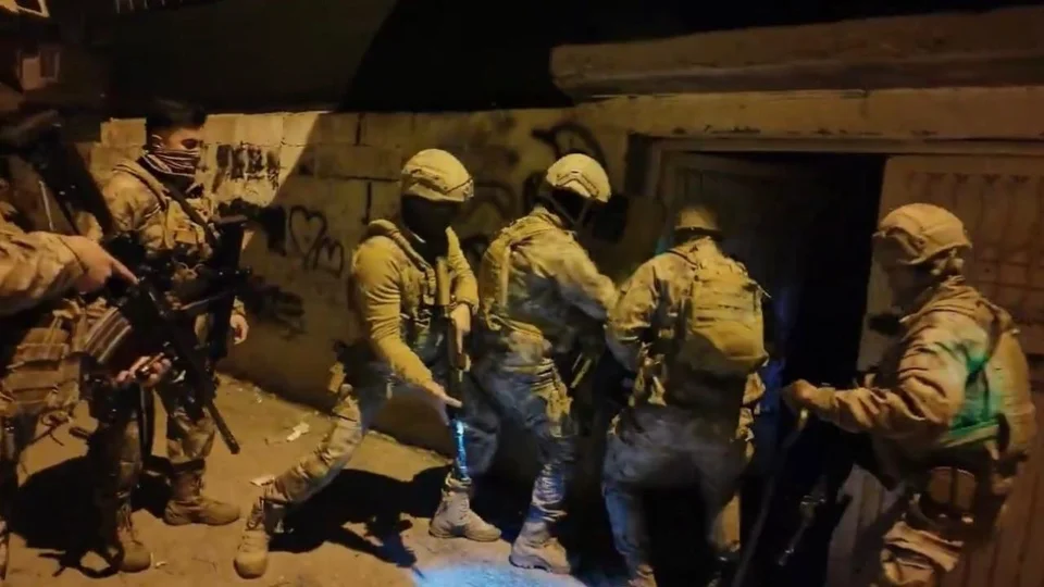 95 Şüphelinin Faaliyeti Deşifre Oldu: Tarsus Narkotik Operasyonunda 40 Tutuklama