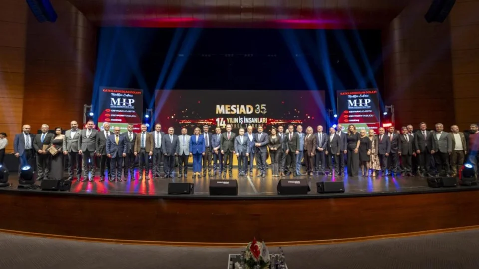 Vahap Seçer, Mesiad 35. Yıl Ödül Töreni’ne Katıldı