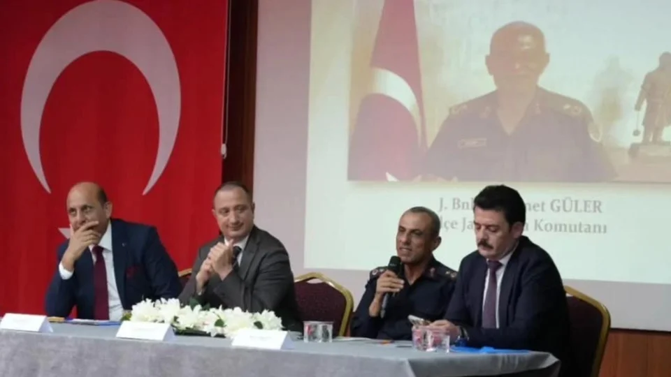 Tarsus'ta "Okul Güvenliği " Toplantısı