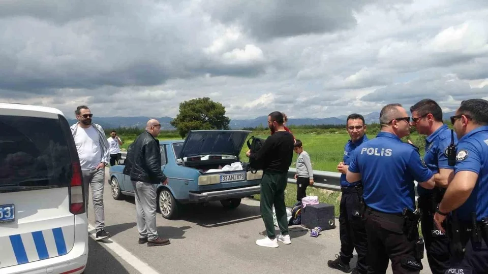 Anamur'da Karısını Bıçaklayıp Öldüren Koca, 2 Çocuğuyla 20 Kilometrelik Kovalamacanın Sonunda Yakalandı