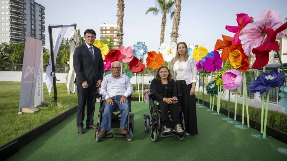 Mersin Büyükşehir’den Özel Bireylere Büyük Destek: 60 Akülü Sandalye Dağıtıldı