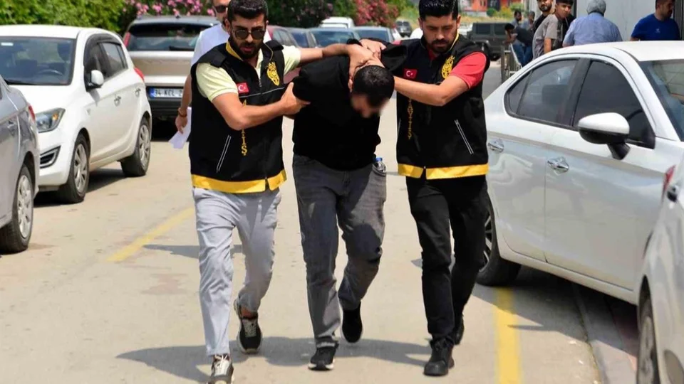 Adana’da Cinayet İşleyen Zanlı Mersin Ayvagediği’ndeki Dağ Evinde Yakalandı