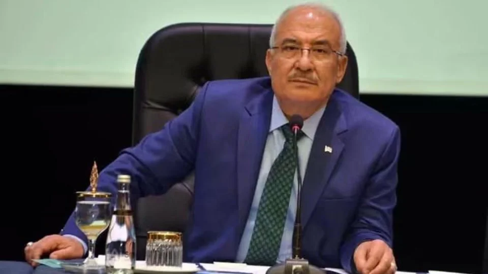 "Bir Kaç Gün Daha Telefonlara Cevap Veremeyeceğim İçin Üzgünüm."