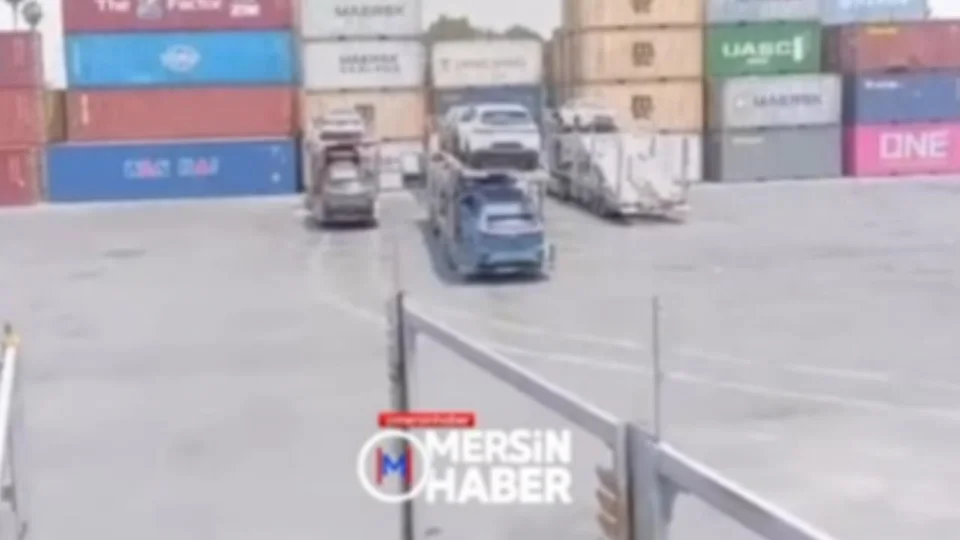 Mersin Limanı'nda Randevu İddiası! Sahalar Bomboş Ama Randevu Verilmiyor!