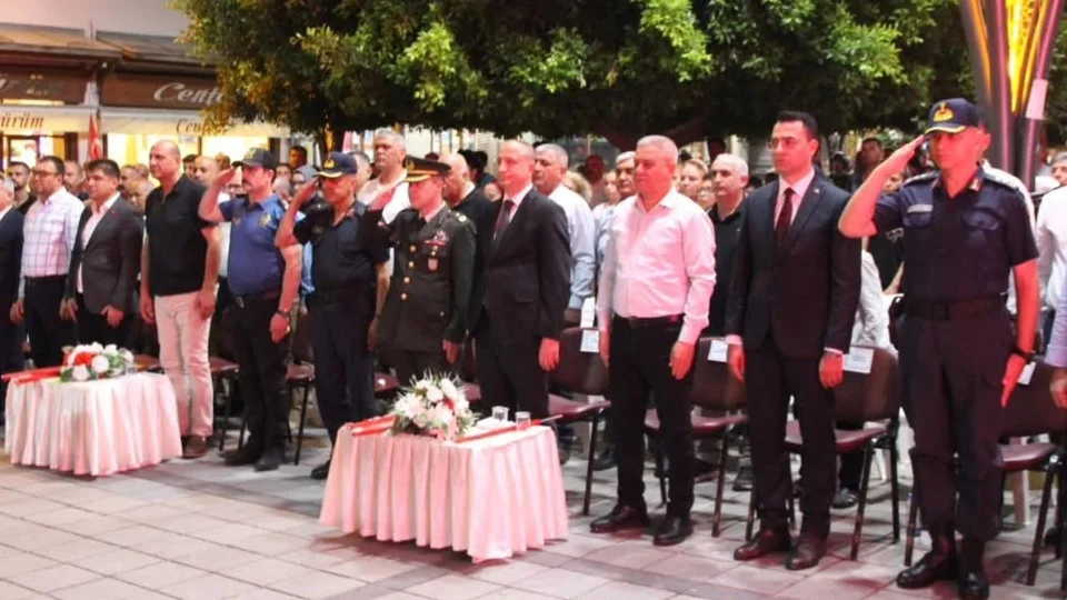 Tarsus'ta Demokrasi Nöbeti