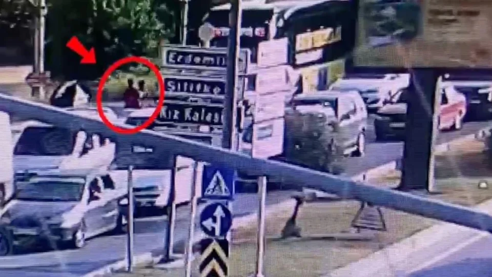 65 Yıl Kesinleşmiş Hapsi Vardı: Kaçak Hükümlü Otobüste Yakalandı!