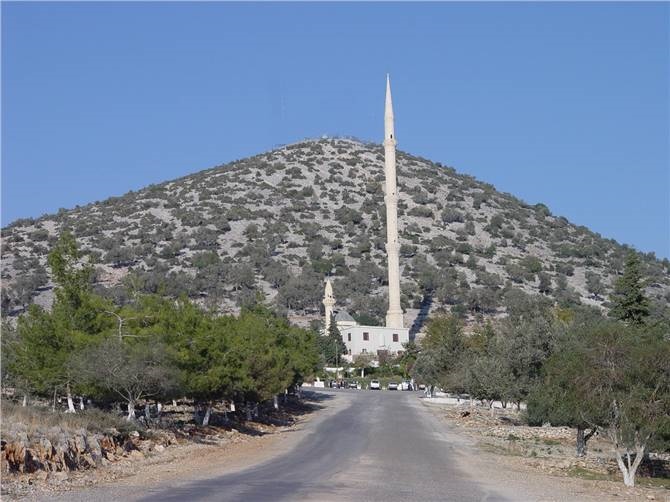 Eshab-ı Kehf (Yedi Uyurlar Mağarası)  Tarsus / Mersin