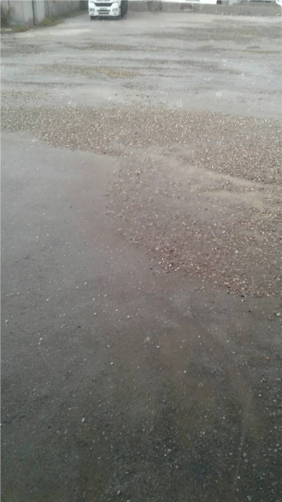 Sahil'de Çeklilmiş Dolu Sonrası Fotoğraf