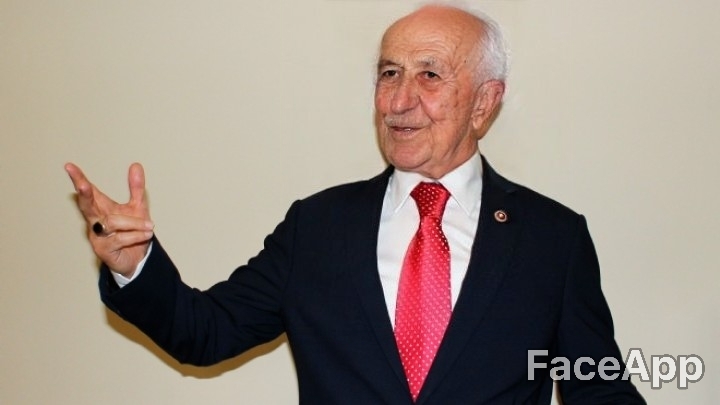 Akdeniz Belediye Başkanı Mustafa Muhammet GÜLTAK