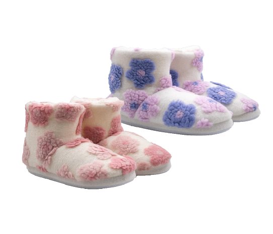 Çiçek Desenli Ev Botu Kadın