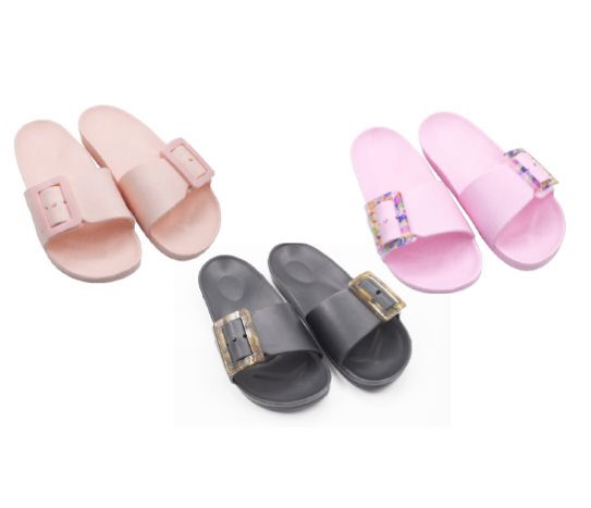 Tek Toka Terlik Kadın