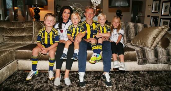 Gençlere Kuyt nasihati!