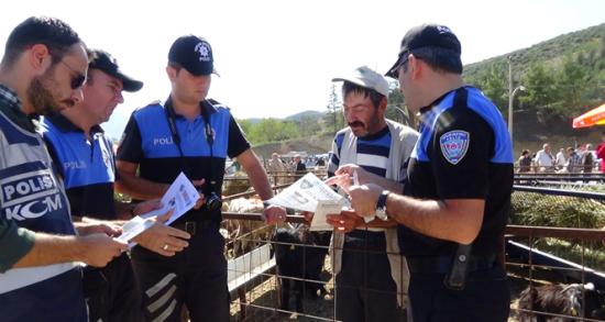 Polis sahte para hakkında bilgi verdi!