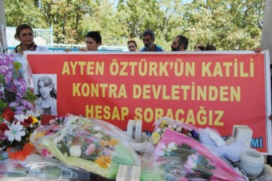 Ayten Öztürk İçin Anıt Mezar Yaptırıldı