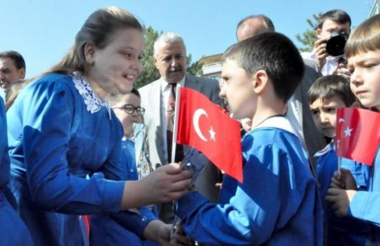 Uşak'ta Yeni Eğitim Ve Öğretim Yılı Başladı