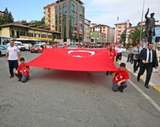 Rize Gençlik Merkezi'nden Gazi Peçe'ye Ziyaret