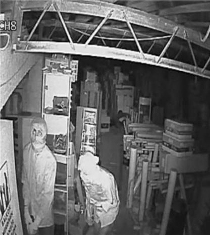 Kasa Hırsızları Güvenlik Kamerasını Umursamadı