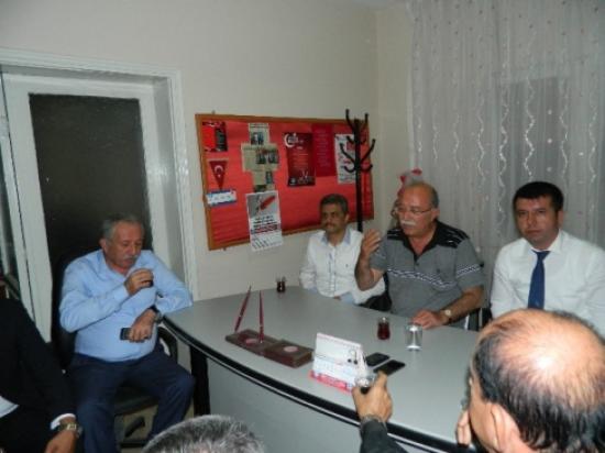 Kamusen Genel Başkanı İsmail Koncuk Kadirli Temsilciliğini Ziyaret Etti