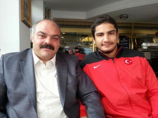 Mahmut Demir Taha Akgül'le Buluştu