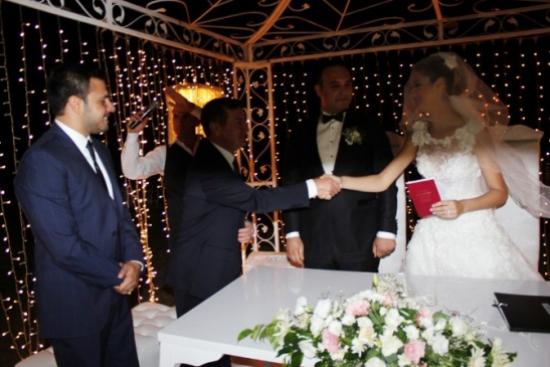 Osman Pamukoğlu İskenderun'da Nikah Şahitliği Yaptı