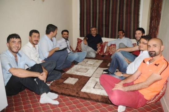 Cizre Postası Gazetesi Çalışanları Toplantıda Bir Araya Geldi