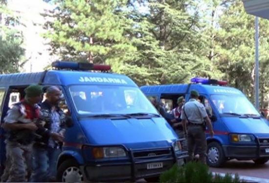 Uyuşturucu Operasyonunda Biri Kadın 7 Kişi Tutuklandı