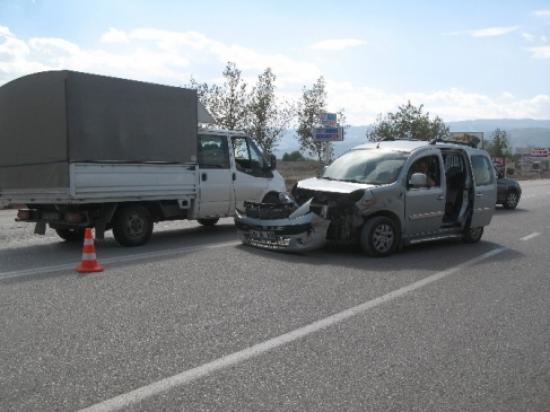 Niksar'da Trafik Kazası: 1 Yaralı