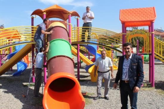 Turhal Belediyesi Parkları Yeniliyor