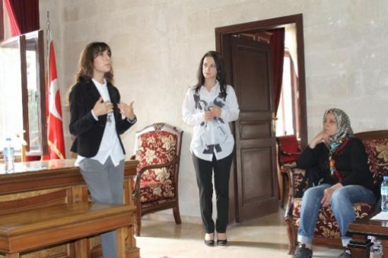 Kadın Danışma Merkezi'nde Engelli Ailelerine Psikolojik Destek Veriliyor