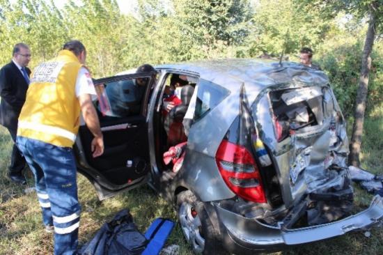 Edirne'de Trafik Kazası: 2 Yaralı