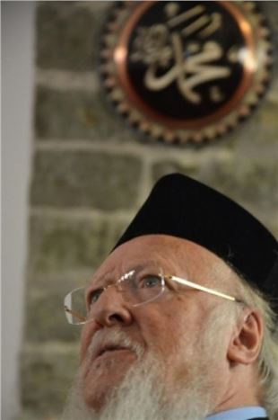 Fener Rum Patriği Bartholomeos Kızlar Manastısı Ve Fatih Küçük Camii'ni Ziyaret Etti