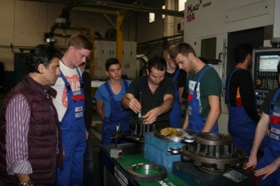 Alman Öğrenciler Hekimoğlu Döküm'de Staj Görüyor
