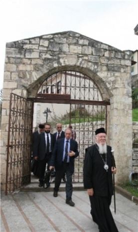 Patrik Bartholomeos Ordu'da Eski Kiliseleri Gezdi