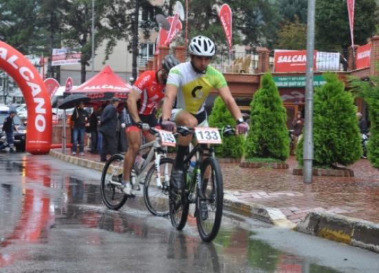 Dağ Bisikleti Yenice Kupası Yarışları Yapıldı