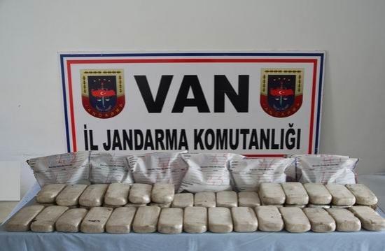 Van'da 25 Kilo Eroin Ele Geçirildi