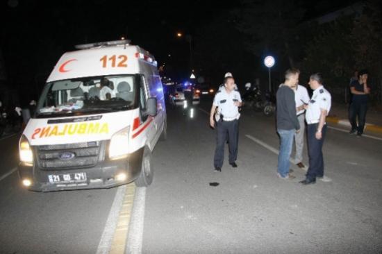 Diyarbakır'da Trafik Kazası: 1 Polis Yaralı