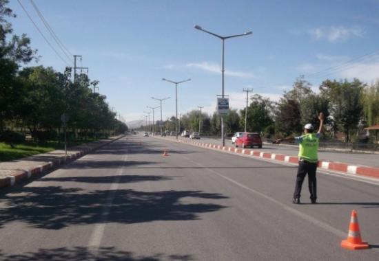 Afyonkarahisar'da Trafik Polisleri Yaka Kamerası Kullanmaya Başladı