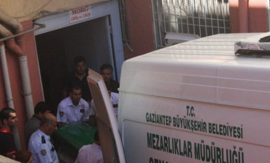 Evden Uzaklaştırılan Alan Koca Karısını Öldürdü