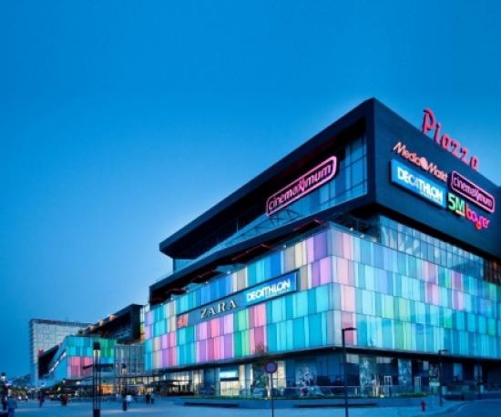 Piazza'da Bayram Etkinliği