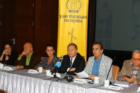 46 Yıl Sonra Aynı Sahnede Buluştular