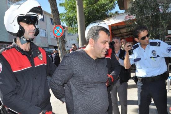 Cinayet Büro Amiri Silahlı Soygunda Yakalandı